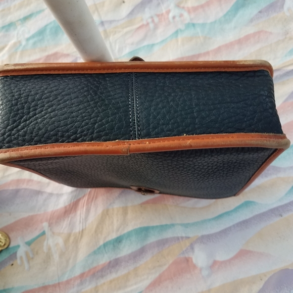 Dooney and Bourke Vintage Purse - Picture 10 of 13